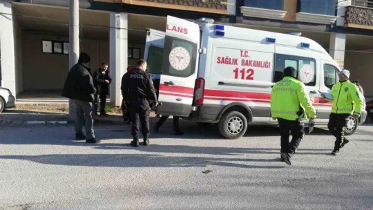 Otomobil ile motosiklet çarpıştı: 1 ölü