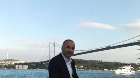 Otoyolda geri manevra yapan İBB aracının şoförü kazada hayatını kaybetti