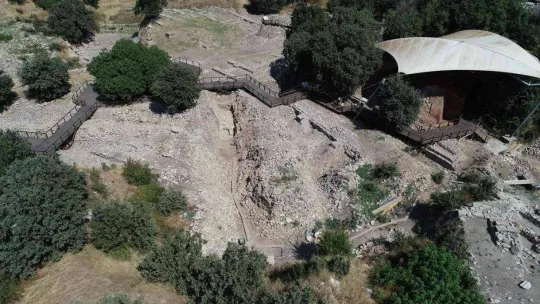 (Özel)  Dr. Öğretim Üyesi Mithat Atabay: Tarihsel anlamda Troya Savaşı'na saygı gösterilmiş