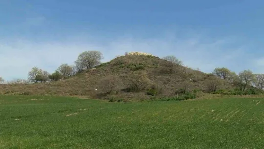 (Özel)  Dr. Öğretim Üyesi Mithat Atabay: Tarihsel anlamda Troya Savaşı'na saygı gösterilmiş