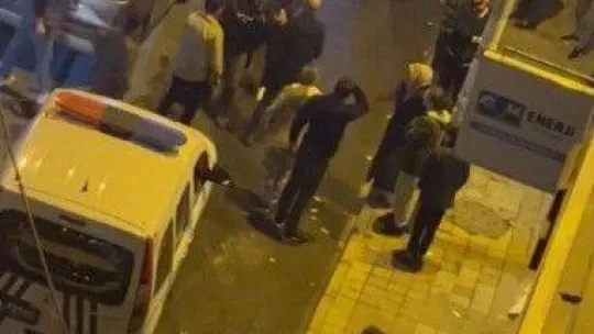 (ÖZEL) 'Yakın mesafeye gitmem' deyince çıldırdı, taksinin camlarını paramparça etti