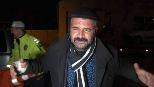 (Özel) Alkollü arkadaşına ceza yağdı, o ise mini konser verdi