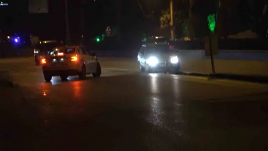(Özel) Alkollü sürücü uygulama noktasından böyle kaçtı, 4 kilometre kovalamaca ile yakalandı