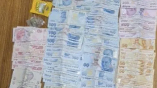 (Özel) Beşiktaş'ta akılalmaz uyuşturucu sevkiyatı: Prizlerin içerisinde kokain bulundu