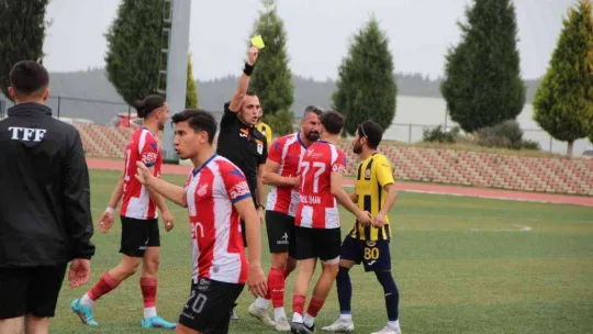 (ÖZEL) Bilecik'te amatör maç sonu ortalık karıştı