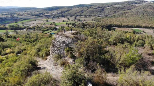 (Özel) Bu köye turist yağacak...2 bin yıllık kalede restorasyon başlıyor