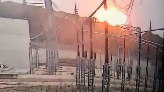 (Özel) Bursa'daki uçak kazası kamerada...Gökyüzünde 380 bin voltla gelen ölüm