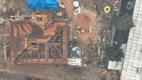 (Özel) Bursa'nın Unesco Dünya Miras listesindeki tarihi projesinde şok...'Aslında mezarların üzerinde geziyormuşuz'