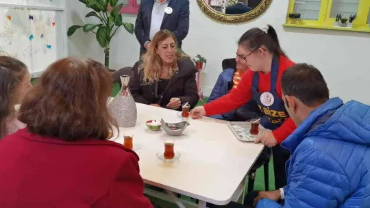 Özel çocukların kafesi