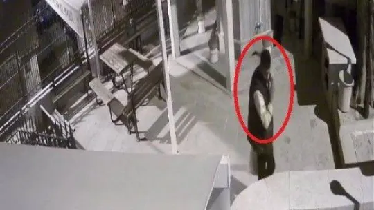 (Özel) Hırsızlar önce yatırlara dua etti, daha sonra muslukları çaldı