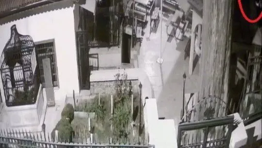 (Özel) Hırsızlar önce yatırlara dua etti, daha sonra muslukları çaldı