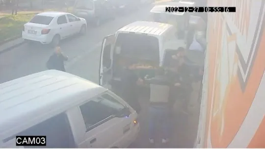 (Özel) İstanbul'da dehşet anları kamerada: Baskına geldiği fırında 9 yerinden bıçaklandı
