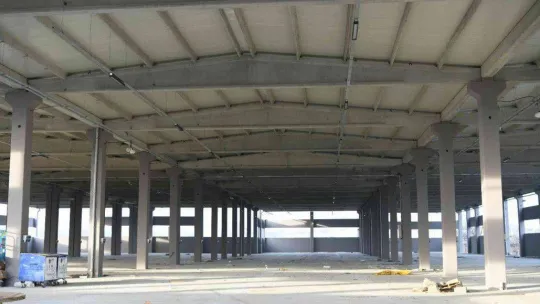 (ÖZEL) Lapseki çatısında elektrik üretilecek kapalı pazaryerine kavuşuyor