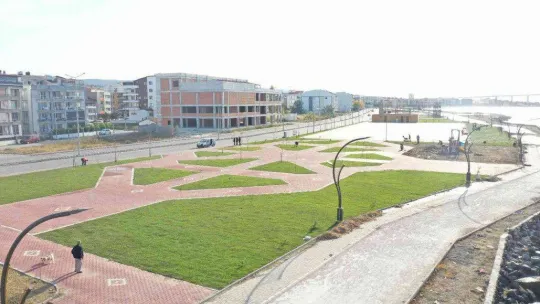 (Özel) Millet Bahçesi ve Sahil Projesi Lapseki'ye büyük değer katacak