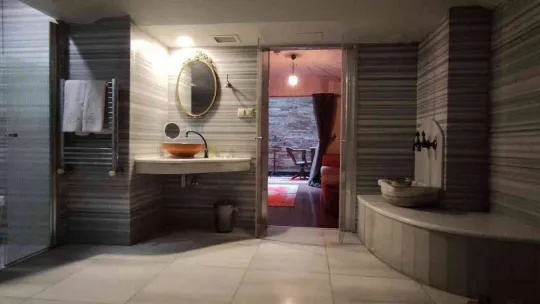 (Özel) Otel odalarına Türk hamamı yaptı turistler akın ediyor