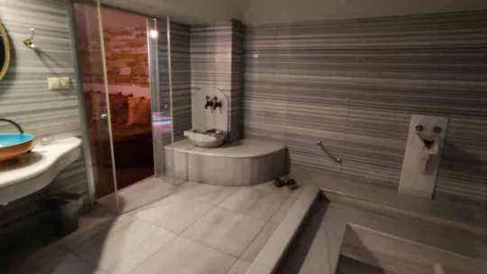 (Özel) Otel odalarına Türk hamamı yaptı turistler akın ediyor