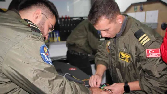 (ÖZEL) Selçuk Bayraktar'ı örnek alan gençler