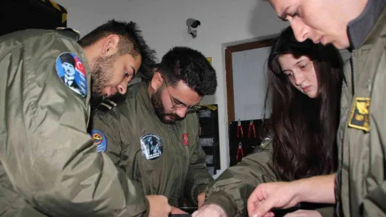 (ÖZEL) Selçuk Bayraktar'ı örnek alan gençler