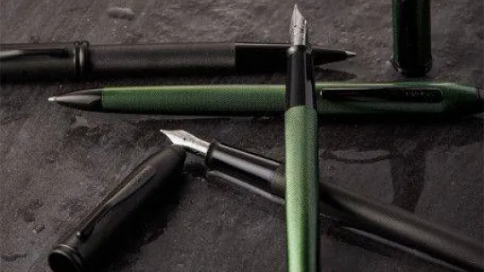 Özel tasarım kalemler görücüye çıkacak