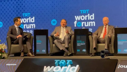 Pakistanlı Senatör Mandviwalla: 'Stagflasyon riskleri altında birçok ülkenin resesyondan kaçınması imkansız'