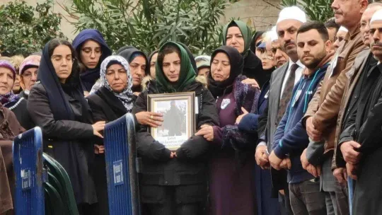 Pençe-Kilit Operasyonu'nda şehit olan Halil İbrahim Yiğit son yolculuğuna uğurlandı