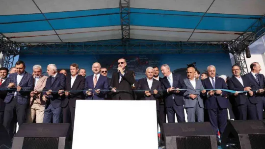 Pendik-Sabiha Gökçen Havalimanı Metro Hattı açıldı