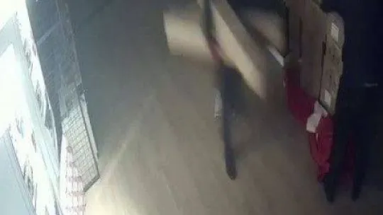 Pendik'te 'Maskeli Beşler' filmi gerçek oldu: 200 bin lira değerinde kombi ve tesisat malzemelerini çaldılar