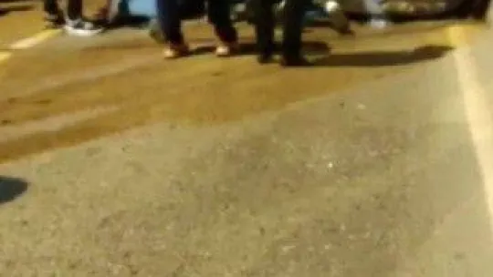 Pendik'te 1'i ağır 2 kişinin yaralandığı kaza kamerada