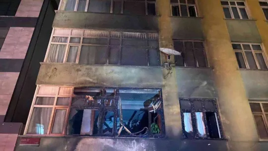 Pendik'te işyeri yangını: Vatandaşlar tahliye edildi