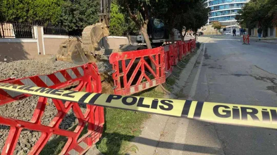 Pendik'te kanalizasyon kazısı sırasında insan kemikleri bulundu