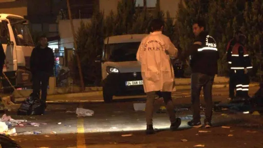 Pendik'te pazarda pompalı tüfekli dehşet: 1'i ağır 7 yaralı