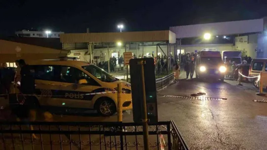 Pendik'te pazarda pompalı tüfekli dehşet: 1'i ağır 7 yaralı