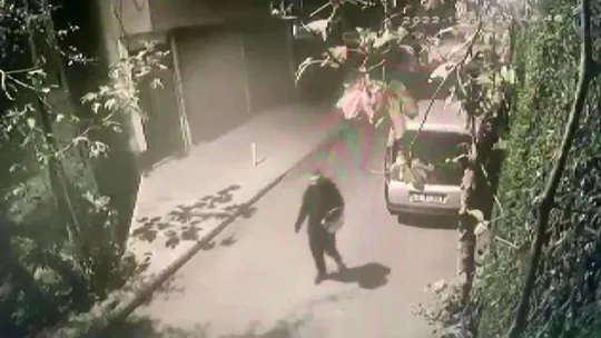 Pendik'te silahlı saldırgan, tartıştığı motosikletliye kurşun yağdırdı