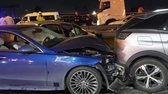 Pendik'te zincirleme kaza: 3 yaralı