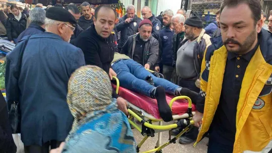 Perdeci ile pazarcının 'kasa' koyma kavgasında kan aktı