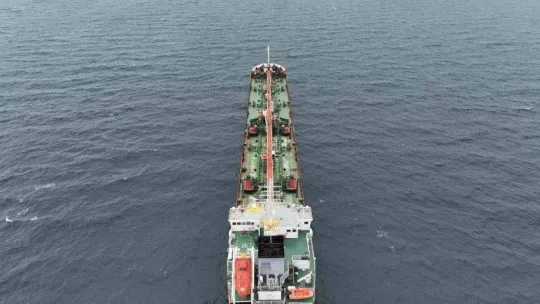 Petrol tankerleri, İstanbul Boğazı açıklarında sıraya girdi