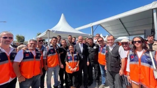 Silivrili 19 Afad Gönüllüsü Kimliklerini Bakan Soylu'dan Aldı