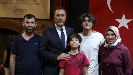 YKS ve LGS'de dereceye giren öğrenciler ödüllendirildi