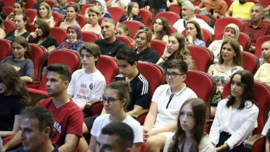 YKS ve LGS'de dereceye giren öğrenciler ödüllendirildi