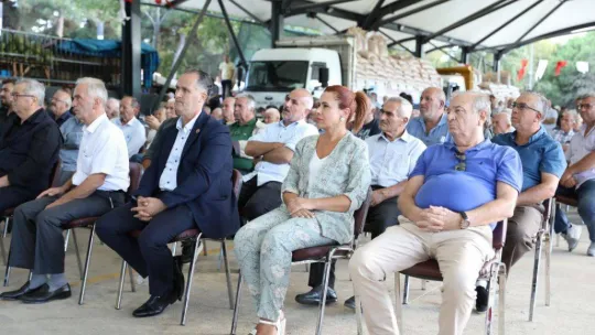 Değirmenköylü çiftçilere 1 milyon TL'lik tohumluk arpa desteği