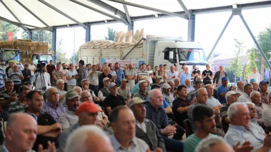 Değirmenköylü çiftçilere 1 milyon TL'lik tohumluk arpa desteği