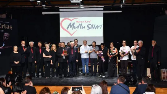 Silivri Belediyesi Bozkırın Tezenesini Andı