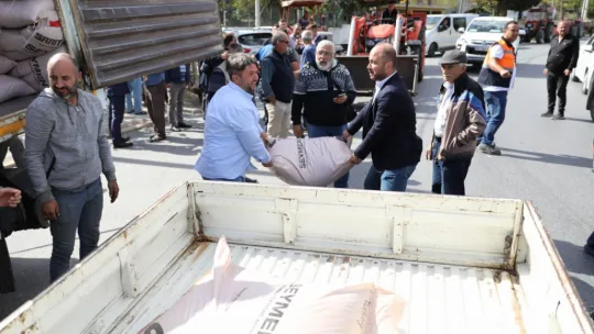 Tohumluk arpa dağıtımı devam ediyor