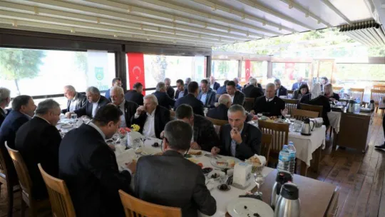 Toğan ve Yılmaz muhtarlarla buluştu