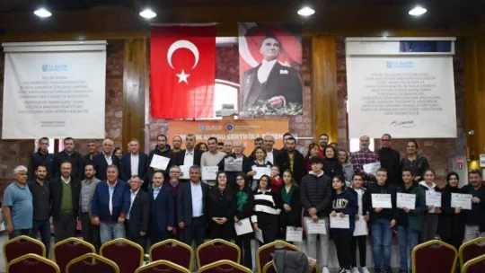 Silivri belediyesinin arıcılık kursunda sertifika heyecanı yaşandı