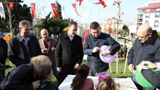 Şehit Öğretmenler parkı törenle açıldı