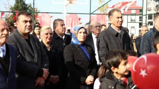 Şehit Öğretmenler parkı törenle açıldı