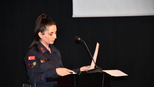 Silivri'de 'Kadına yönelik şiddete hayır' paneli düzenlendi