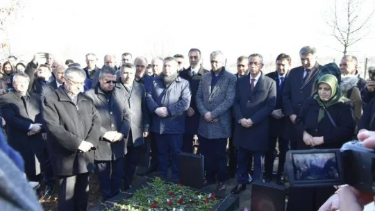 Başkan Yılmaz Bulgaristan'da Şehitleri Anma Törenine Katıldı