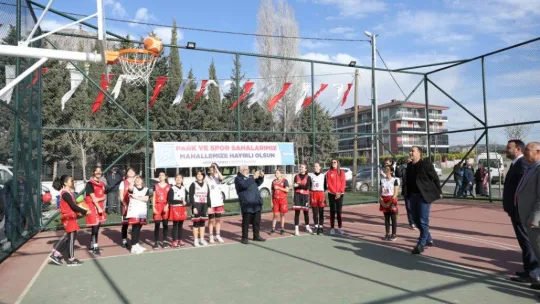 Yoğurthane sakinleri park ve spor sahalarına kavuştu